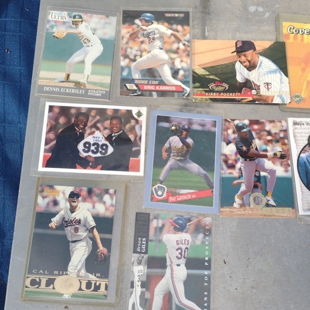Baseball Trading Card Collection - Picture 3 of 4